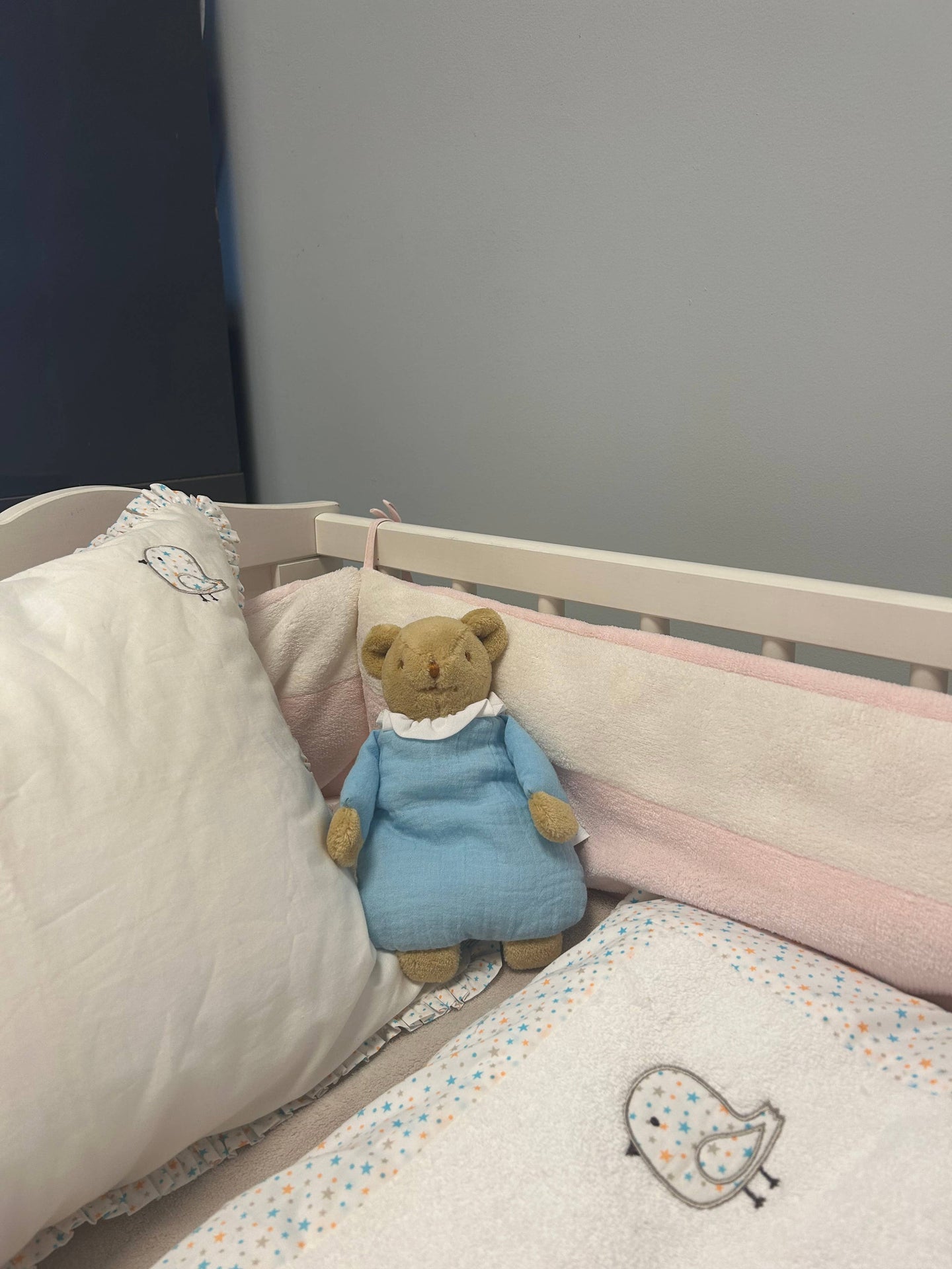 Ours Nid d'Ange Doudou Hochet - Coton Bio Bleu Ciel
