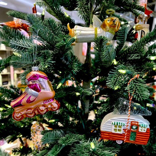 Retro Pink Car Hanging Decoration