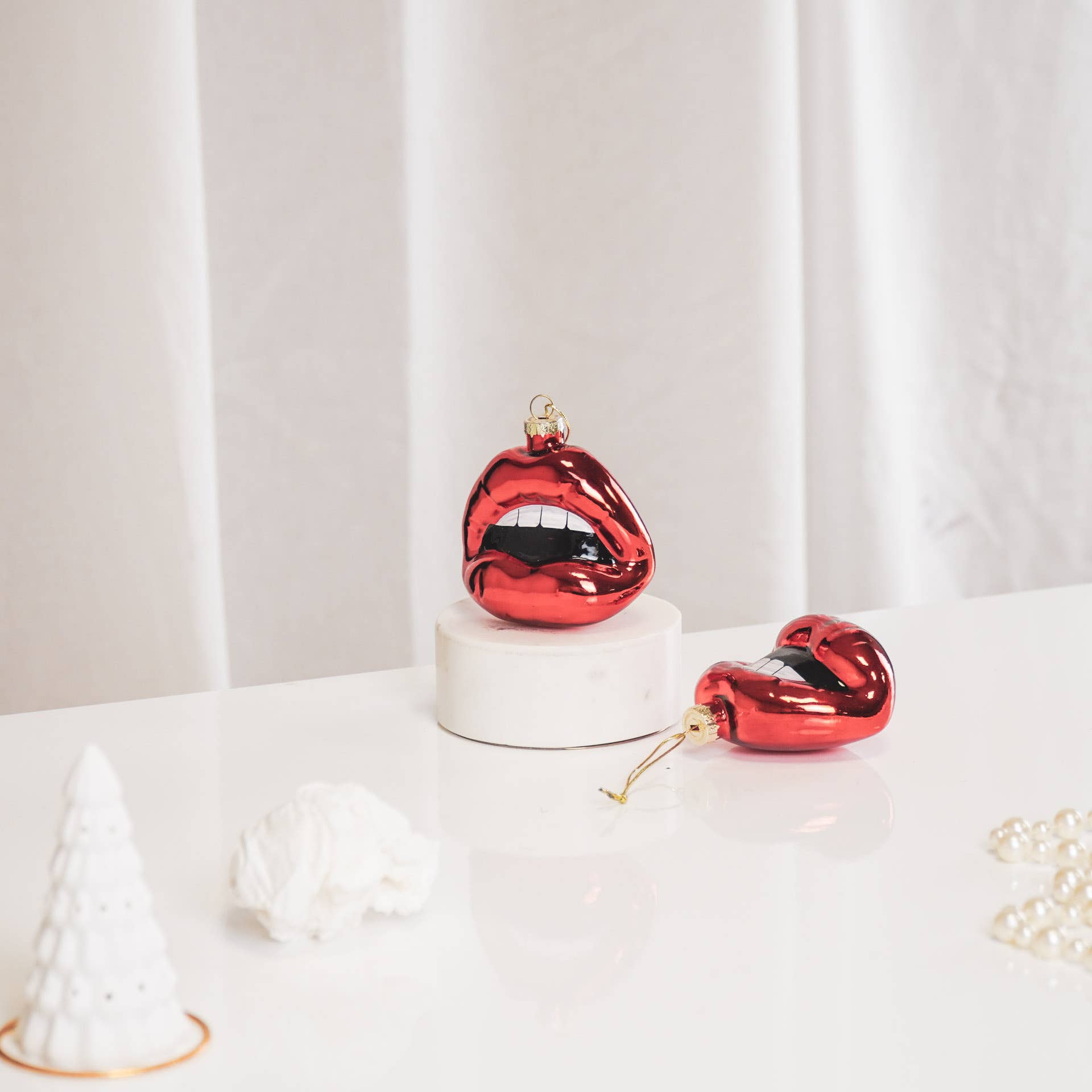 Boule de Noël Kiss Me par Housevitamin bv