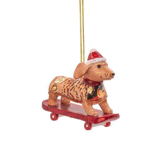Weihnachtskugel Dackel auf Skateboard