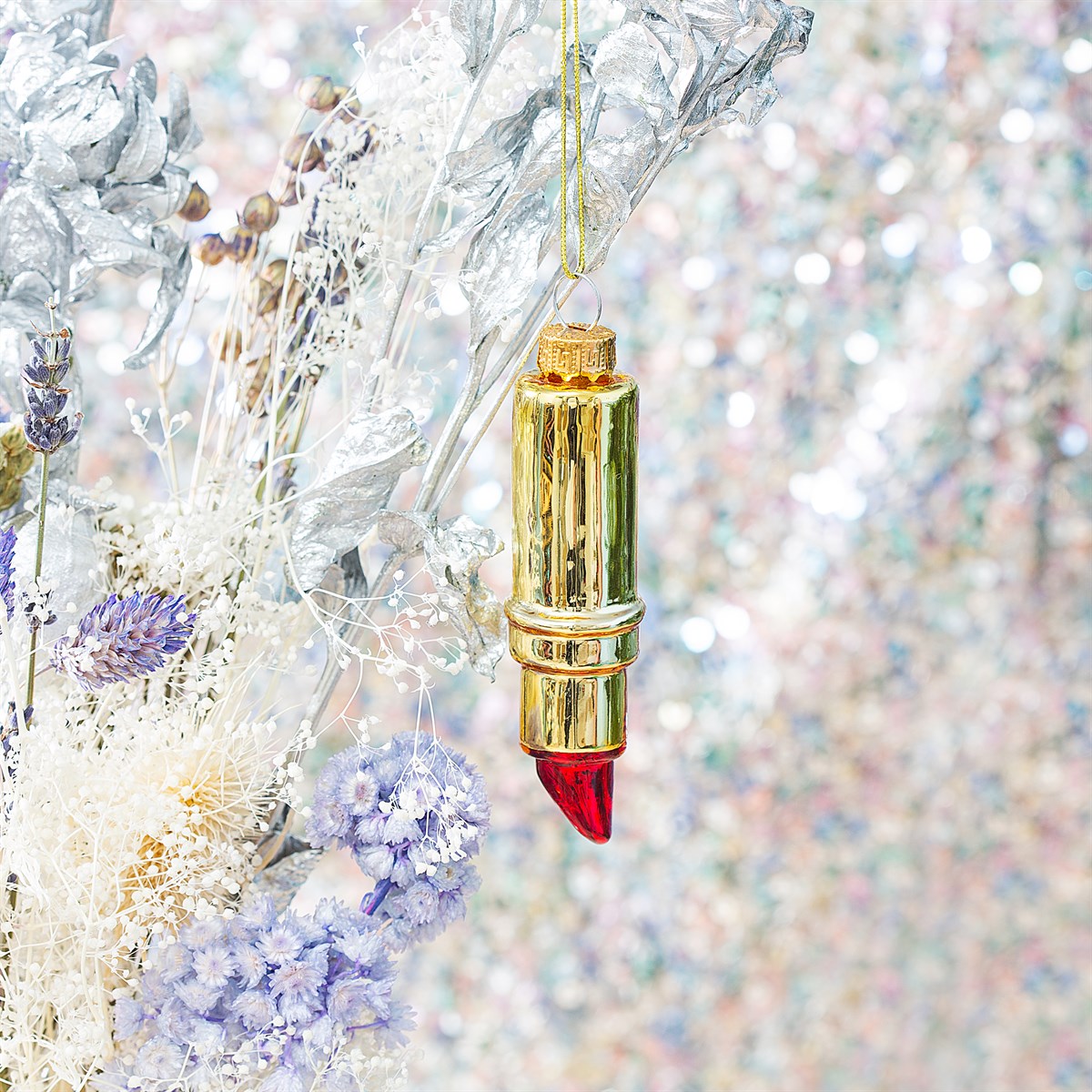 Lippenstift-Weihnachtskugel