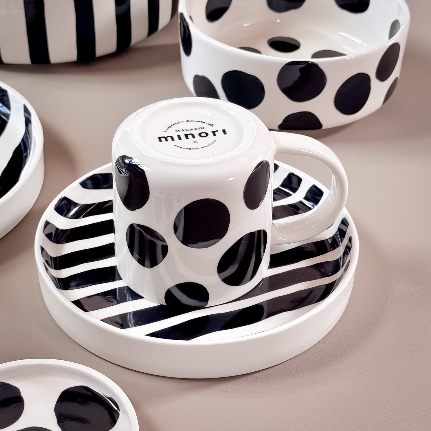 Mug en céramique artisanale – Collection Magazin Minori