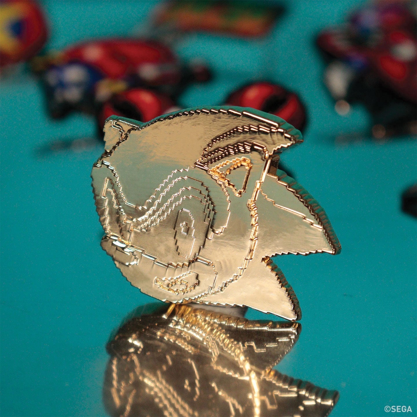 Sonic The Hedgehog Mystery Pin Badge CDU Containing 12 Blind Boxes