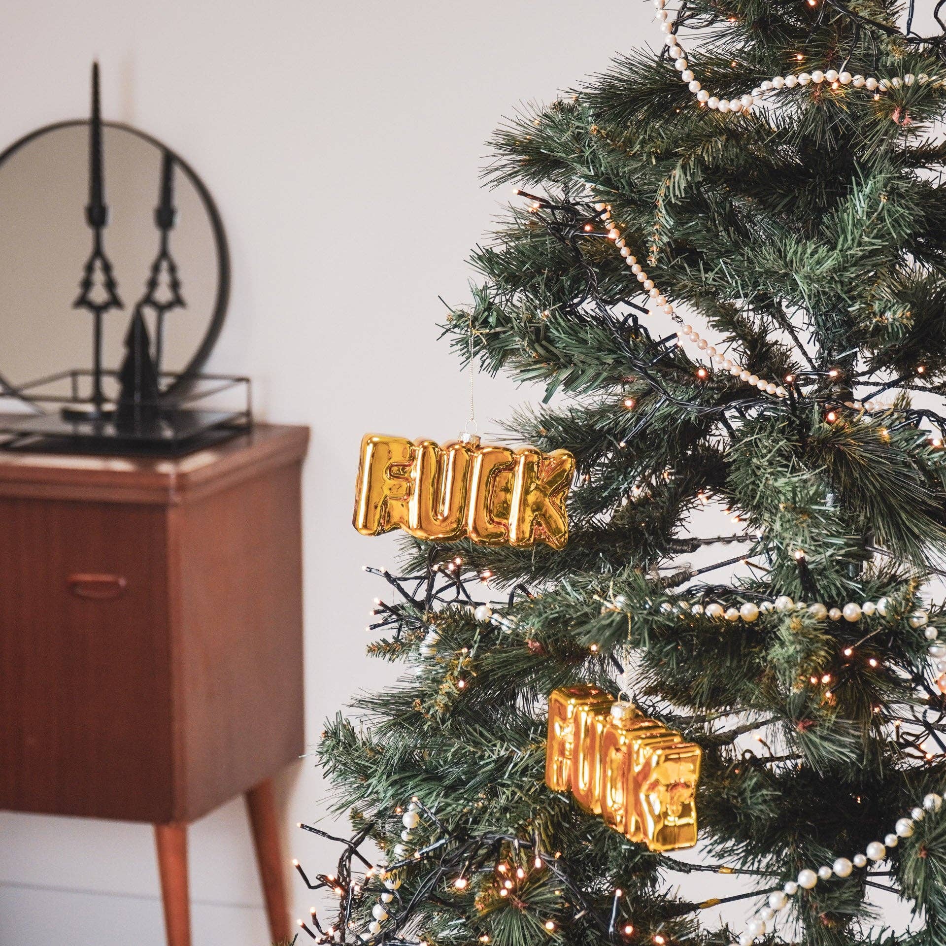 Boule de Noël FUCK Doré par Housevitamin bv